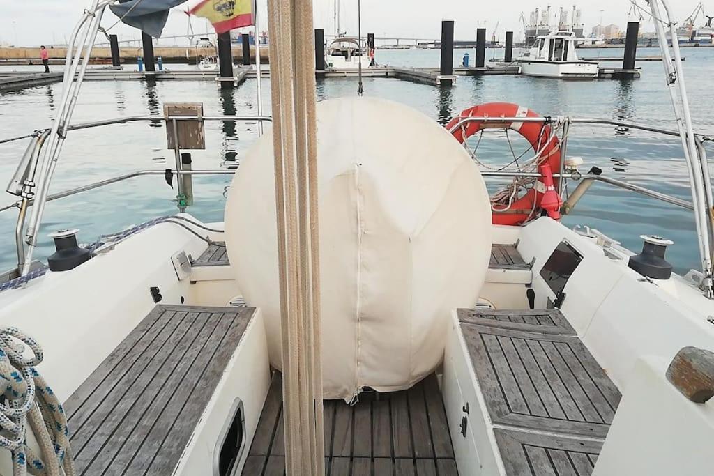 Boat-Apartamento Flotante Cadiz.. La Juanita Arroyo Extérieur photo