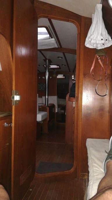 Boat-Apartamento Flotante Cadiz.. La Juanita Arroyo Extérieur photo
