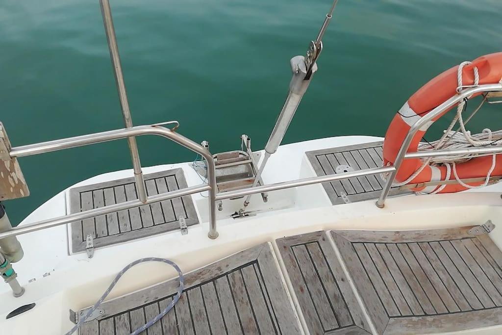 Boat-Apartamento Flotante Cadiz.. La Juanita Arroyo Extérieur photo