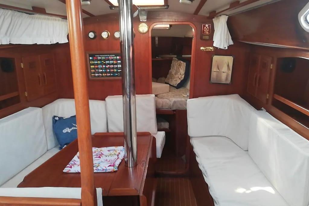 Boat-Apartamento Flotante Cadiz.. La Juanita Arroyo Extérieur photo